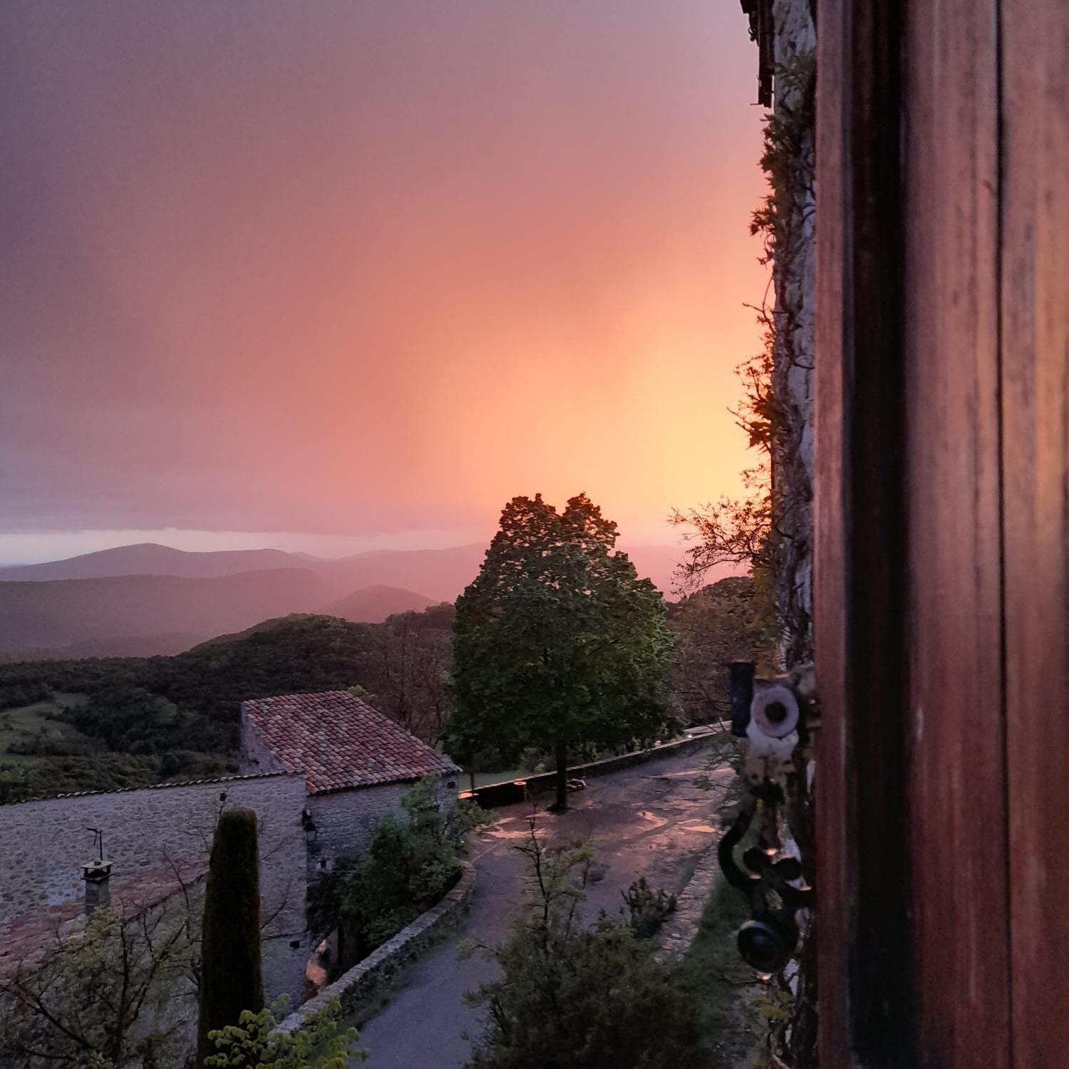 Les Roses Tremieres Bed & Breakfast Bargeme Bagian luar foto